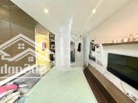 Hiếm. Bán Nhà Phố Nguyễn Sơn Khu Vip Hàng Không. 41M, Ô Tô Cách 12M Chỉ Hơn 7 Tỷ