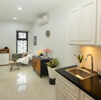 Căn hộ Studio decor đẹp ngay gần bờ kè Trường Sa Phú Nhuận