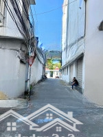 Bán Toà Nhà 7 Phòng Ngủ2 Mặt Tiền Đường Dã Tượng, Nha Trang. Giá Chỉ 13.5 Tỷ
