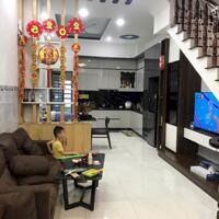 Bán nhà 162m 3 lầu 1 sân thượng nhà xây kiên cố đường thông 5m giá 5,1 tỷ gần chợ đầu mối Thủ Đức