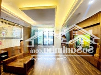 Siêu Phẩm Nhà Phố Nguyên Hồng - Vỉa Hè Rộng, 6 Tầng Thang Máy, Kd Sầm Uất 70M2,Mặt Tiền5.5M Giá Bán 33 Tỷ.