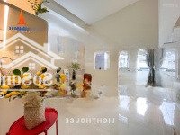 Phòng Siêu Xinh Giá Tốt Có Bancol Ngay Cung Đường Nguyễn Xí