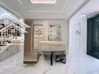 Chị Gái Mình Chuẩn Bị Đi Du Học Nên Cần Bán Gấp Nhà Shr