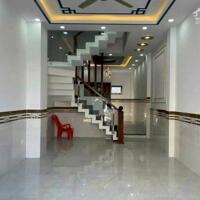 Nhà sang xịn mịn 1 trệt 3 lầu đường 10m thới an q12