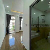 Nhà sang xịn mịn 1 trệt 3 lầu đường 10m thới an q12
