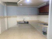 Cho Thuê Nhà Nguyên Căn Nguyễn Văn Công - Mới Sơn Trang Trí Lại