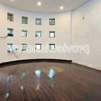 Biệt thự Fideco Thảo Điền cho thuê có DTSD 350m2, 3 tầng, 4PN, làm văn phòng