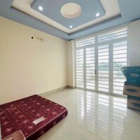 CHO THUÊ NHÀ 2 LẦU NỘI THẤT KDC CẠNH NAM LONG CẦN THƠ