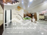 Chủ Cần Bán Gấp Nhà Đẹp, Ô Tô Đậu Cửa, Ngay Gần Phố Đê La Thành, Mặt Tiền Rộng, Giá Chỉ 7,85 Tỷ