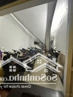 Phố Khương Trung Oto Đỗ Cổng, Bán Nhà 7 Tầng X 11Phong Khép Kíndiện Tích40M2 Giá Bán 8.5Tỷ. Quận Thanh Xuân