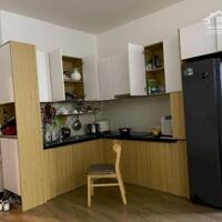 Cần cho thuê chung cư Thuận Việt Quận 11 , 89m 3PN 2WC giá 12,5 triệu