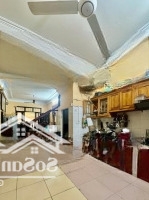 Cần Bán Nhà Phố Trần Quốc Hoàndiện Tích40M - 5 Tầng - Giá Bán 14.2 Tỷ, 2 Mặt Ngõ Ô Tô, Kinh Doanh