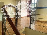 Cho Thuê Nhà Nguyên Căn - Gần Trung Tâm, Tiện Nghi, Giá Tốt 40M
