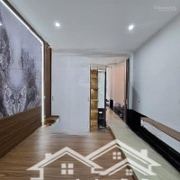 Bán Nhà Cổ Nhuế, 60 M2, 4 Tầng, Dân Xây, Ô Tô Đỗ Cửa, 18 M Ô Tô Tránh. Kinh Doanh. Giá Bán 8.8 Tỷ