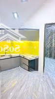 Bán Nhà Quận 4, 2 Tầng Hoàn Công, 48M2 Đất, Gần Chợ Đoàn Văn Bơ !
