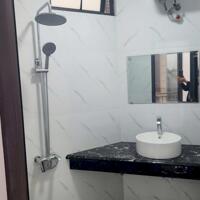 Nhà Riêng đường Hoàng Mai, 5 tầng thang máy, giá 6.9 tỷ