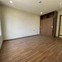 Cho thuê căn 3PN dt 102m2, nhà mới rèm, máy lạnh De Capella Ngay cạnh Trường Pathway Q2