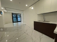 Bán Căn Góc Văn Phòng Đa Năng Sunshine Sky City (2Pn-2Wc)Diện Tích70M2 Giá Bán 3Ty4. Liên Hệ: 0903705423