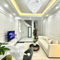 Siêu Phẩm Ngọc Hà 34m 5 Tầng Căn Góc Nội Thất Tân Cổ Điển Gần Hồ Ở Và Giữ Tiền Ngon