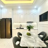 Siêu Phẩm Ngọc Hà 34m 5 Tầng Căn Góc Nội Thất Tân Cổ Điển Gần Hồ Ở Và Giữ Tiền Ngon