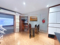 Bán Căn Hộ Chung Cư Phố Giảng Võ, Ba Đình, View Hồ, 70M 2 Phòng Ngủ Giá Bán 4.68 Tỷ