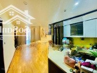 Bán Căn Hộ Chung Cư 2N2W - 70M2 Tại Home City Trung Kính, Giá Chuẩn 6 Tỷ Vnd. Liên Hệ: 0961270686