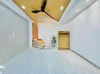 Đi Mĩ Định Cứ Bán Nhà Ở Đường Phạm Văn Hai, Phường 2, Tân Bình, Giá Bán 2Tỷ450 Triệu Diện Tích 44M2