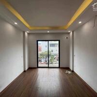 Bán Nhà 5 Tầng Đẹp – 44m², 4 Ngủ, Ngõ Ô Tô – La Khê Hà Đông