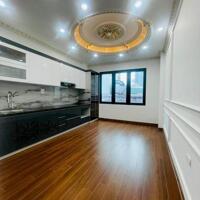 Bán nhà mặt ngõ Chùa Láng, Đống Đa, thiết kế 6 tầng thang máy, ô tô vào nhà. Giá 15.7 tỷ
