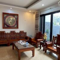 Cho thuê nhà riêng Ngọc Trì-TB 180m2 3 phòng ngủ full đồ oto 7 chỗ đỗ trong sân giá 16tr.