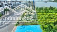 Nhà Mặt Tiền Sông, Tt Thị Trấn Bến Lức, Có Bến Du Thuyền Rộng Thoáng, Sổ Hồng Trao Tay