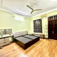 Bán nhà dân xây Lạc Long Quân - Trích Sài, Tây Hồ. Diện tích 68m, giá chào 12.99 tỷ.