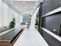 Phố Vip Hoàng Văn Thái, Mặt Tiền Đẹp, Nội Thất Xịn, Giá Yêu Thương 8.5 Tỷ.