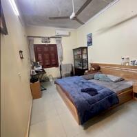 Bán nhà Tôn Đức Thắng 12m2 nhà 4 tầng đường trước nhà xe máy tránh nhau 2.1 tỷ