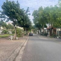 Bán biệt thự BT3 KĐT Việt Hưng, mặt phố Vạn Hạnh, 164m2 view thoáng tầm nhìn, phân khúc đẳng cấp