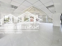 Cho Thuê Tòa Nhà Nguyễn Trọng Tuyển. Diện Tích 15X20M, Hầm Trệt 7 Lầu, Full Ốp Kính, Sang Trọng