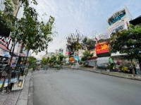 Mặt Tiền Kinh Doanh Tân Sơn Nhì (Đối Diện Nhà Hàng) Dt: 4,4X18M_ Giá Bán 14 Tỷ - Cho Thuê 25 Triệu/Tháng