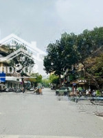 Bán Nhà Mặt Phố Bà Triệu. Vị Trí Đắc Địa, Kinh Doanh . Diện Tích: 270M2 X 4 Tầng, Mt: 9M. Giá: Thoả Thuận.