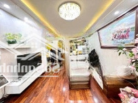 Siêu Phẩm Cầu Giấy, Nhà 7 Tầng, Thang Máy, Ô Tô Vào Nhà, Ô Tô Đỗ Cửa, Vài Bước Ra Phố.