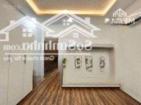 Bán Gấp Định Cư Nước Ngoài Nhà Mặt Phố 150M2, Tại Cầu Ông Lãnh, Quận 1, Tp. Hcm