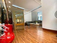 Nhà Mặt Đường Tuyến 2 Quán Nam, 5 Tầng Lô Góc, Độc Lập Gốc Dân Cực Đẹp