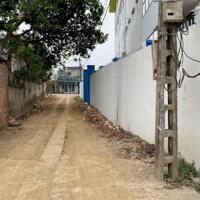 Bán lô 289m full ở Đông Sơn, gần trục đường liên huyện, gần quốc lộ 6 giá loanh quanh 20tr/m