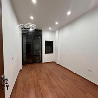 Bán Nhà Nguyễn Chí Thanh, 41M2X4 Tầng, Ba Bước Ra Ôtô Tránh. 8.1 Tỷ