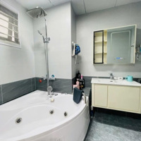 Chính Chủ Bán Nhà Phố Tây Sơn,Đống Đa,Thiết Kế Đỉnh Cao,6 Tầng,Thang Máy,Ô Tô Đỗ Cổng