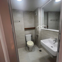 Căn Hộ 70 M2 Ngay Gần Chợ Bà Chiều Có Ban Công 3 Tỷ 5