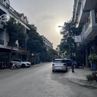Vị Trí Đẹp Hiếm Nhà Bán, Chân Toà Hồ Gươm Plaza, Ga Văn Quán 46M2 Oto Đỗ Cửa