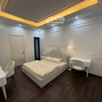 Siêu Phẩm Nhà Đẹp Full Nội Thất - Phố Ngọc Hà - 5 Tầng - Giá Bán 9.2 Tỷ