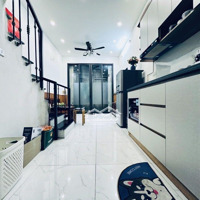 Siêu Hiếm Hiếm Nh.à Cát Linh - 5.4 Tỷ - 6 Tầng Lõi Đống Đa - Giáp Ba Đình - Nhà Đẹp - Thoáng