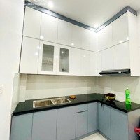 Nhà Mới Cực Hiếm Lô Góc Phố Kim Mã - Full Nội Thât - 5 Tầng - 7.98 Tỷ