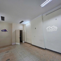 Siêu Phẩm Phân Lô Vip Trung Kính - Ô Tô Tránh - 2 Mặt Thoáng - Nhà Dân Xây Cực Chất - Giá Bán 38.8 Tỷ